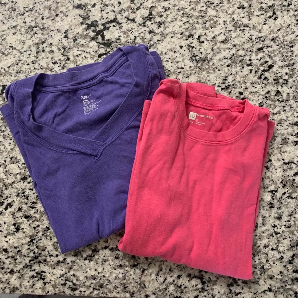 2 Long sleeve Ts